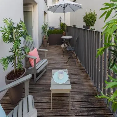 Elegant Contemporary Balcony Design